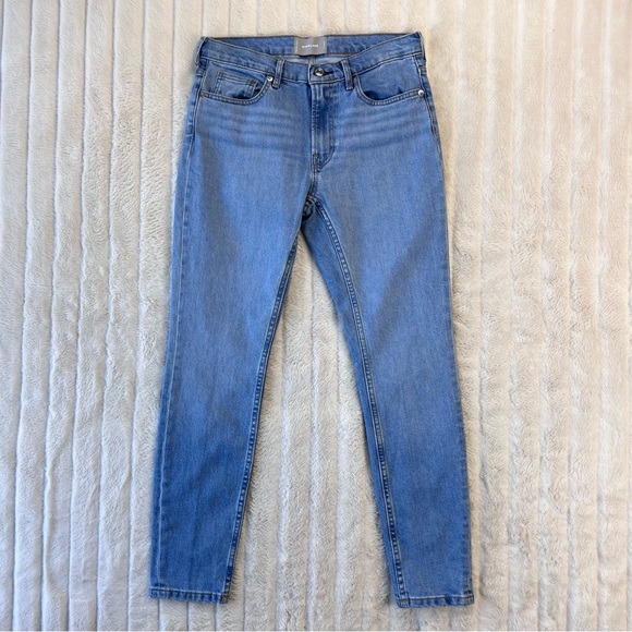 EVERLANE mid rise medium wash skinny jeans - Picture 2 of 9